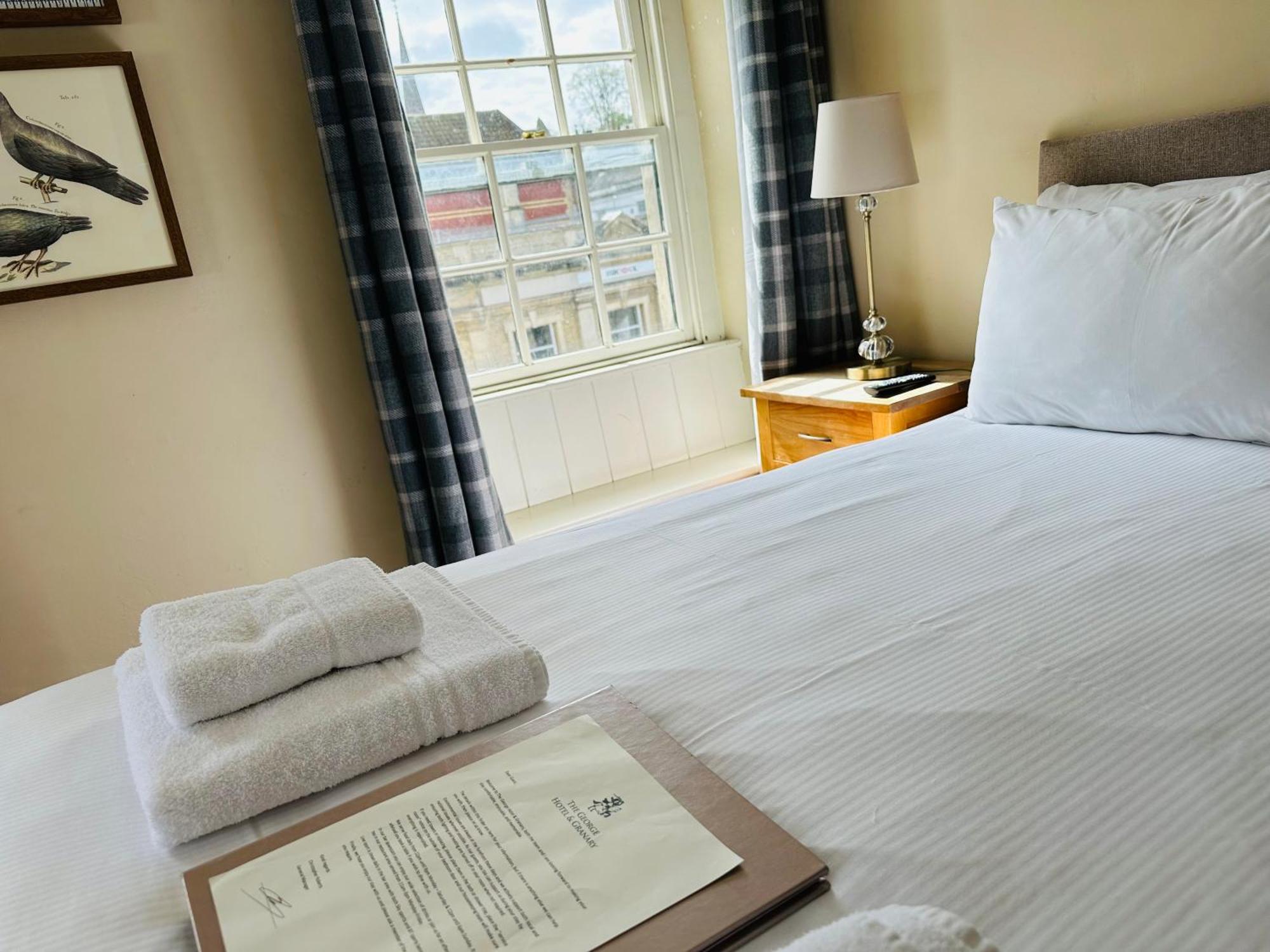 George Hotel & Granary 弗罗姆 外观 照片