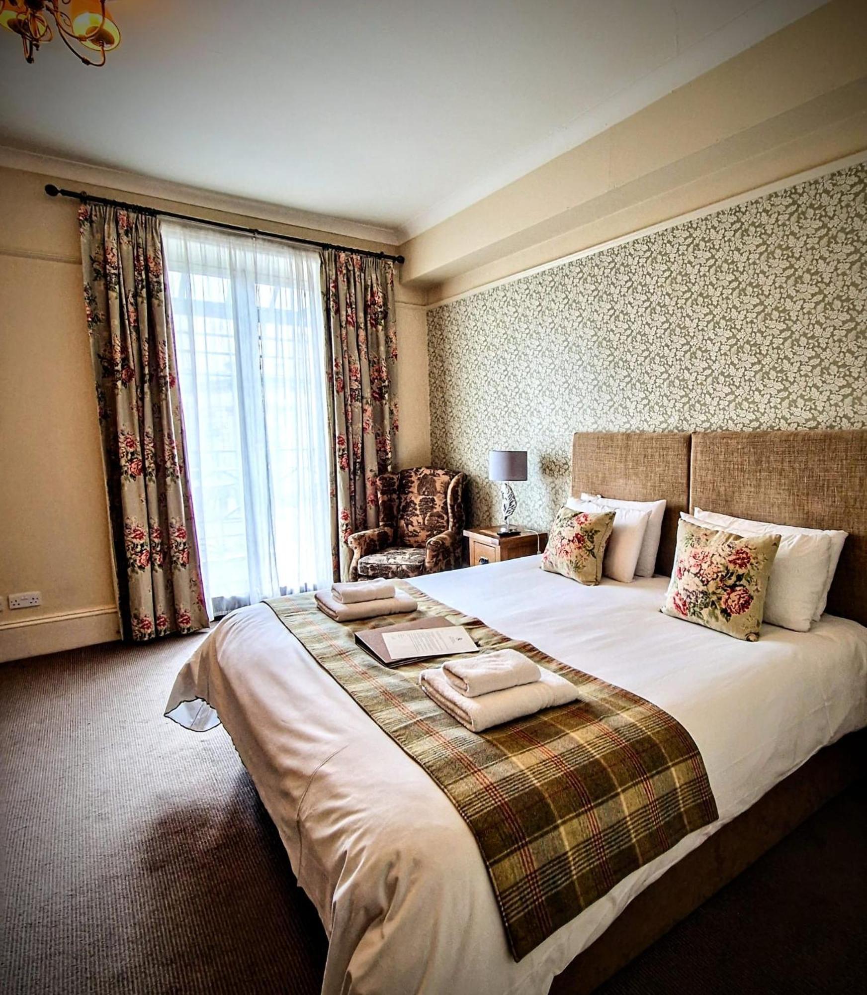 George Hotel & Granary 弗罗姆 外观 照片